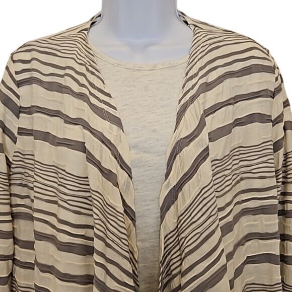 Doe & Rae Cardigan Top Size Small New Striped Flowy Textured Stretch Office - Picture 2 of 11